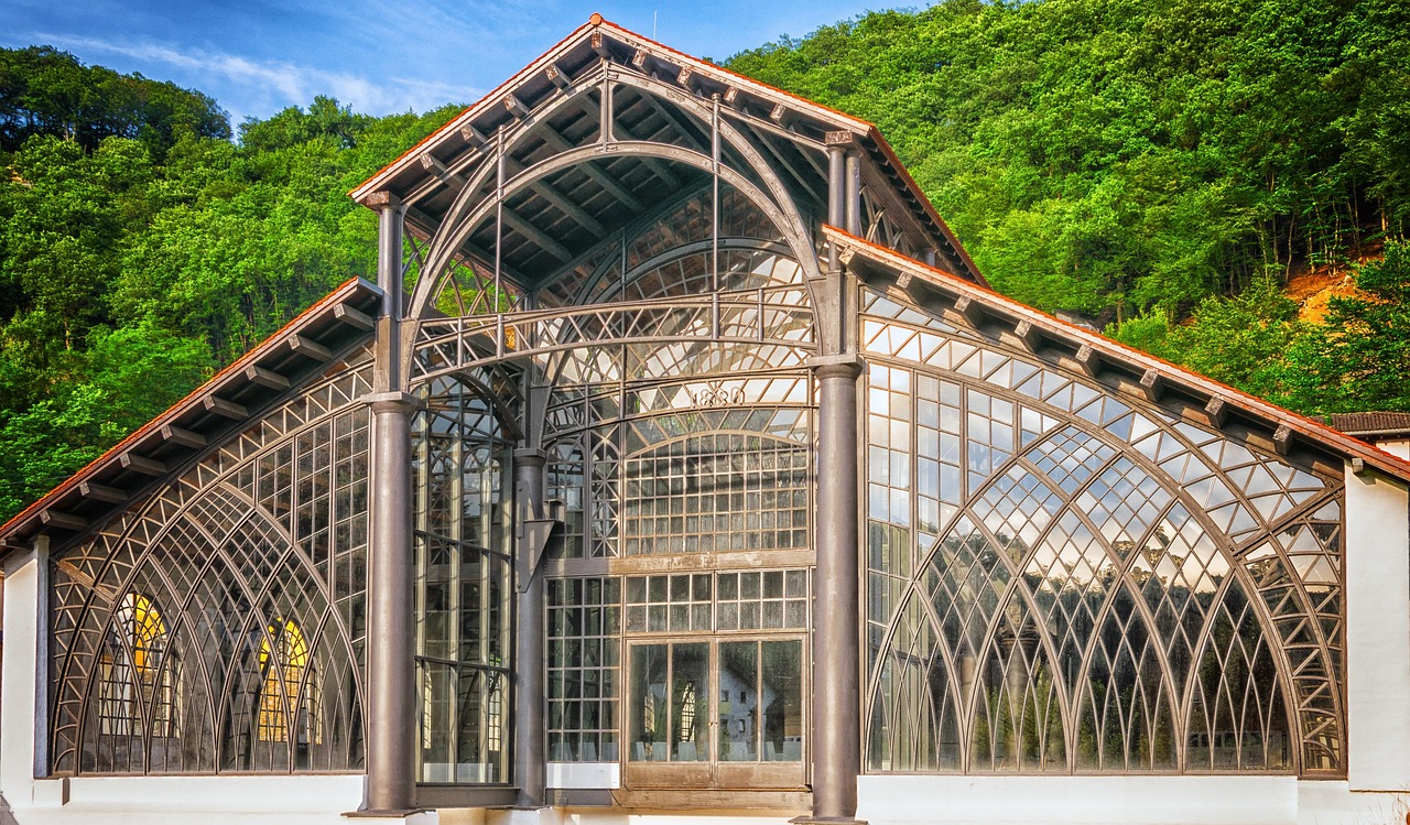最新拱棚卷帘机展示图，技术革新与现代农业的完美结合，展示现代农机械技术风采