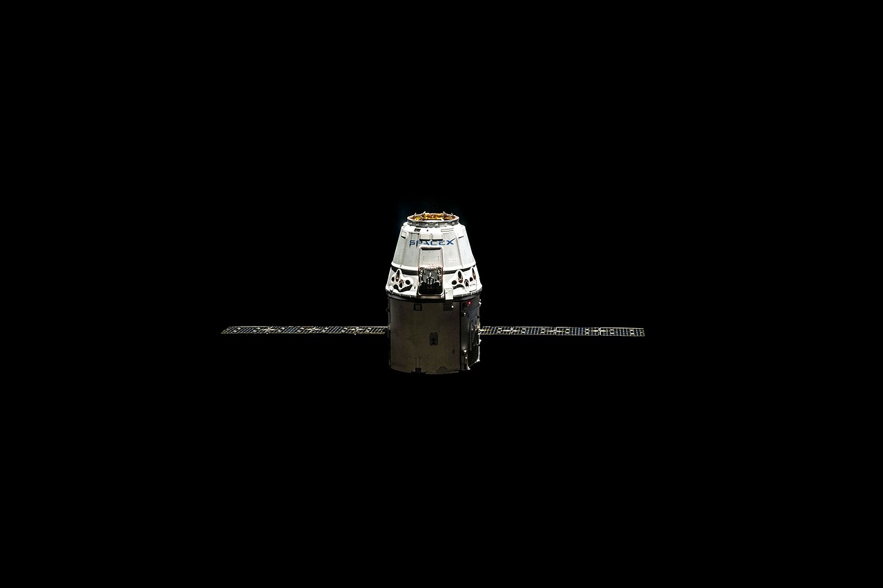 卫星坠落最新动态，探索太空垃圾的新挑战