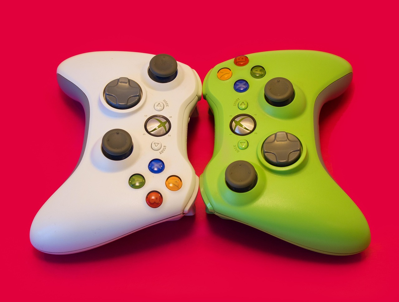 Xbox 360模拟器最新版发布，重塑游戏界里程碑，引领模拟器新时代！