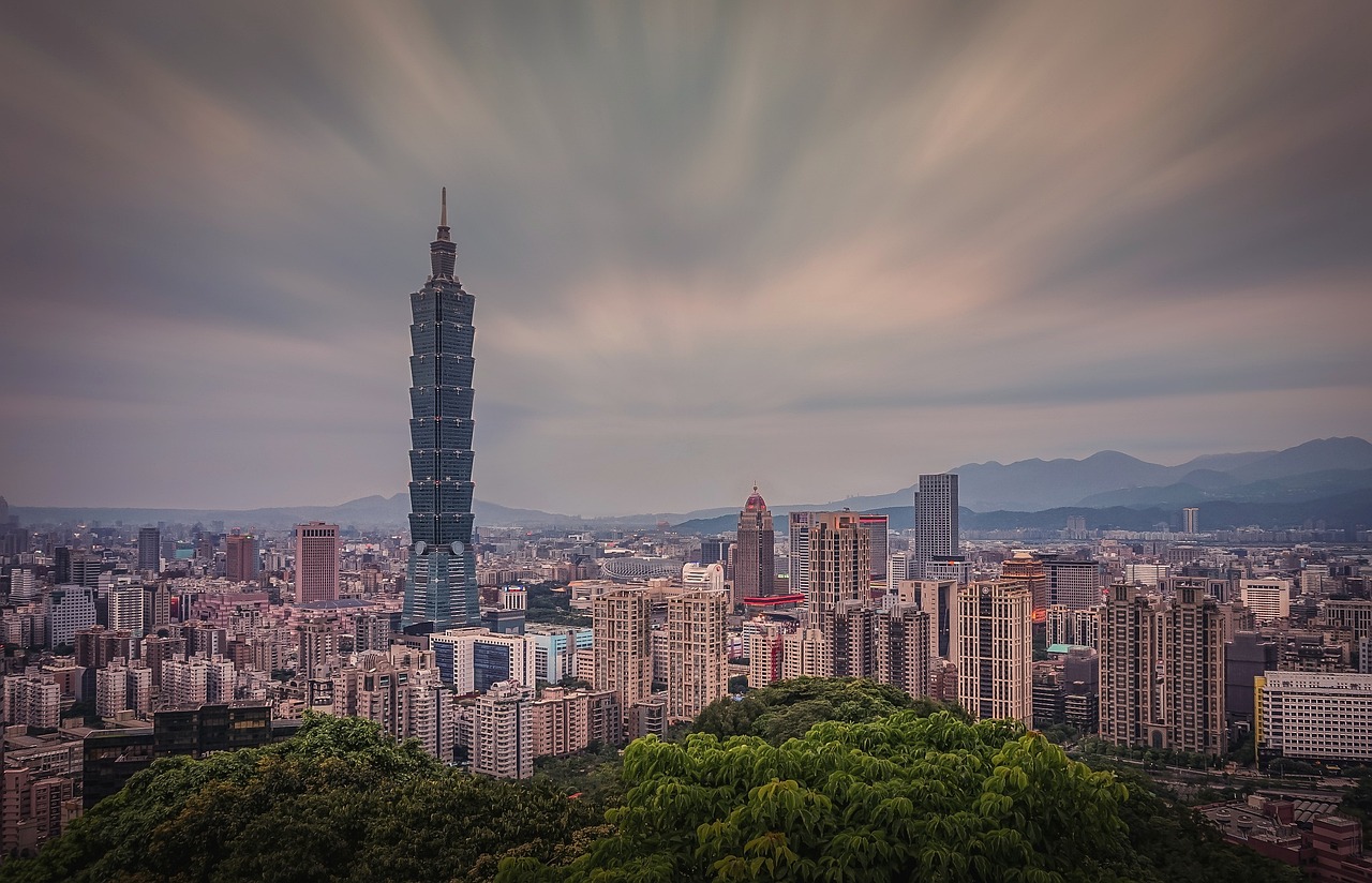 东方园林上市之路探寻，发展逻辑与时间节点分析