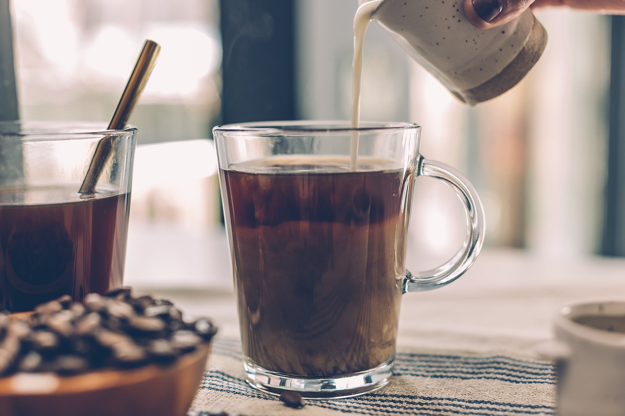 香飘飘奶茶的资本市场之路，是否已经上市？
