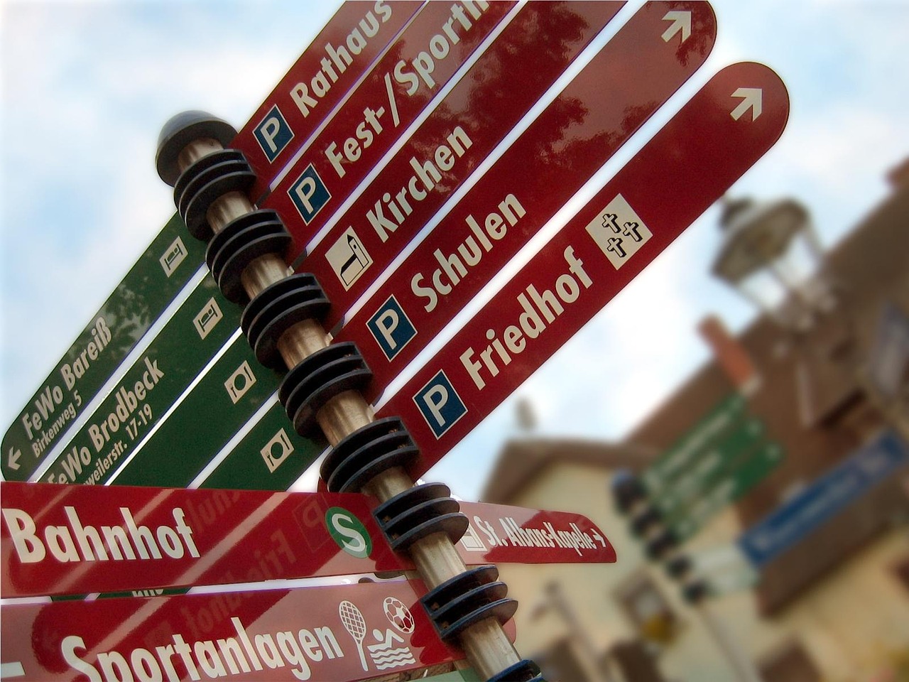 最新房产资讯,市场趋势、政策影响及未来展望分析