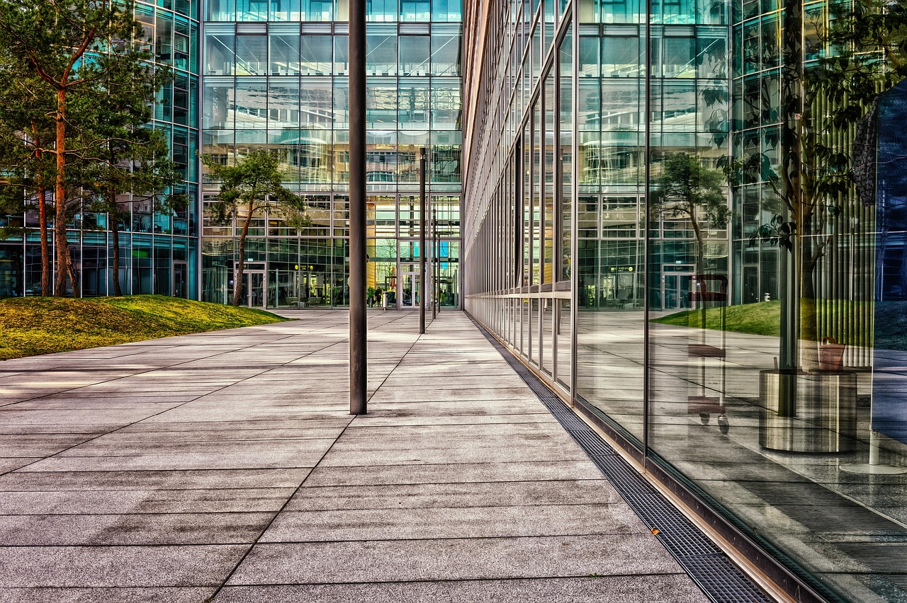 脚手架钢管价格分析与未来趋势，市场走势、影响因素全面解读