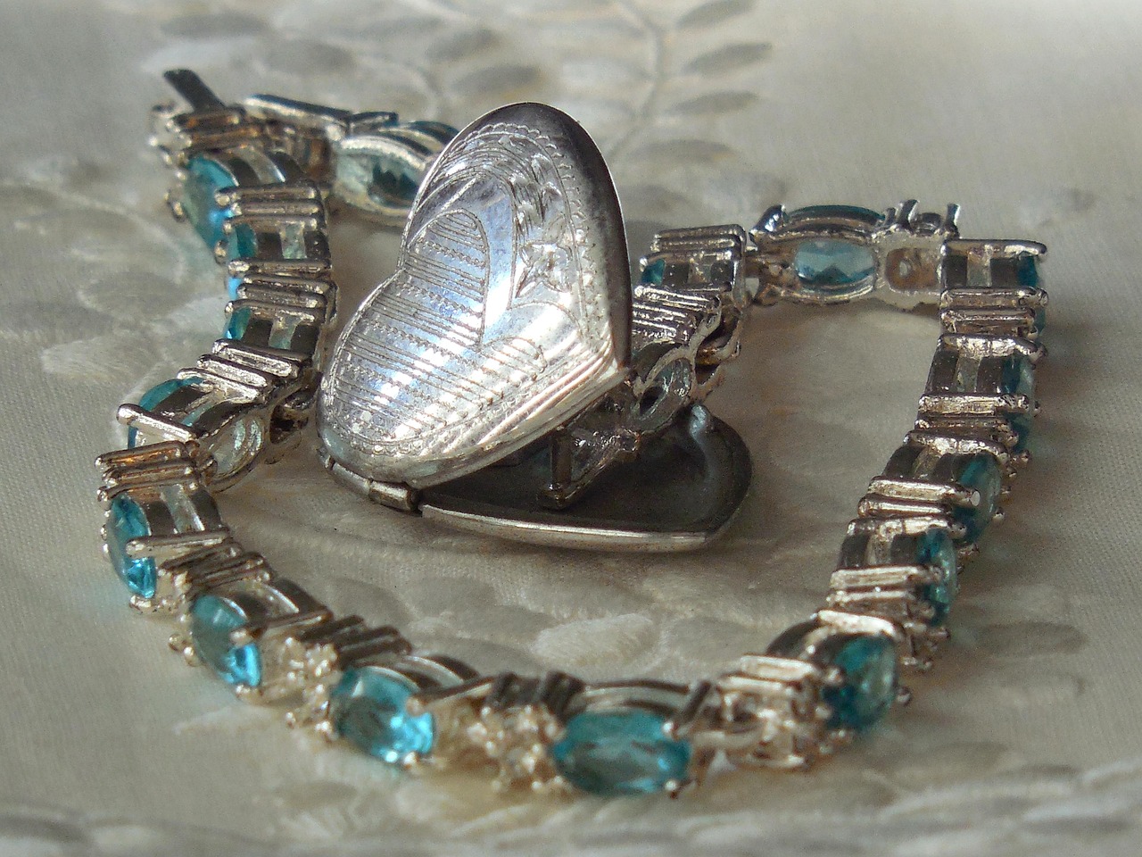 超拽动漫头像,展现魅力与个性的绝佳选择