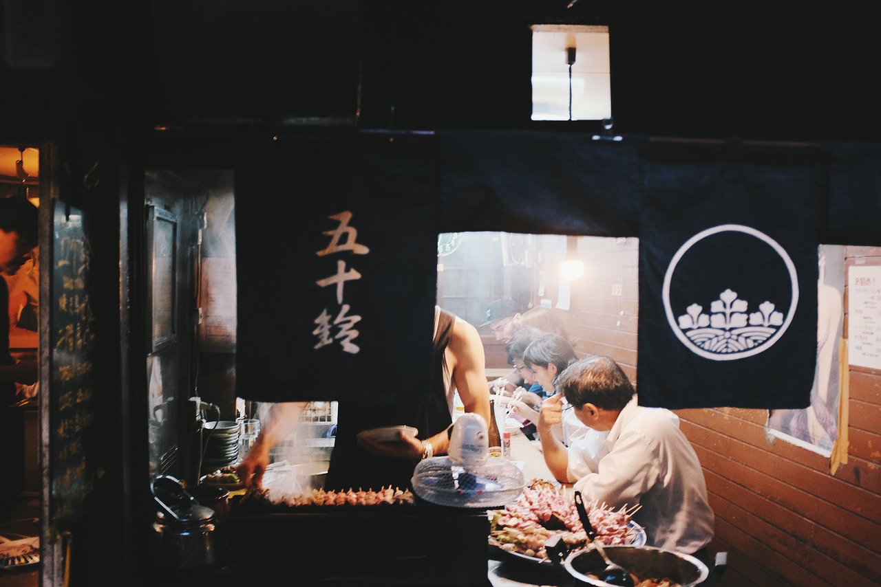 三人同床电影，故事启示与情感共鸣