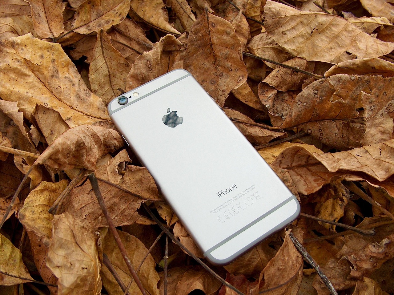 苹果iPhone 8上市价格详解及市场分析