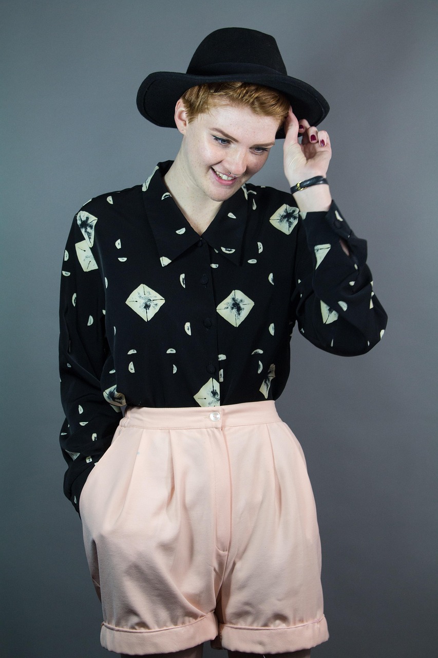 王俊凯最新精美壁纸分享，探索魅力无限的偶像风采