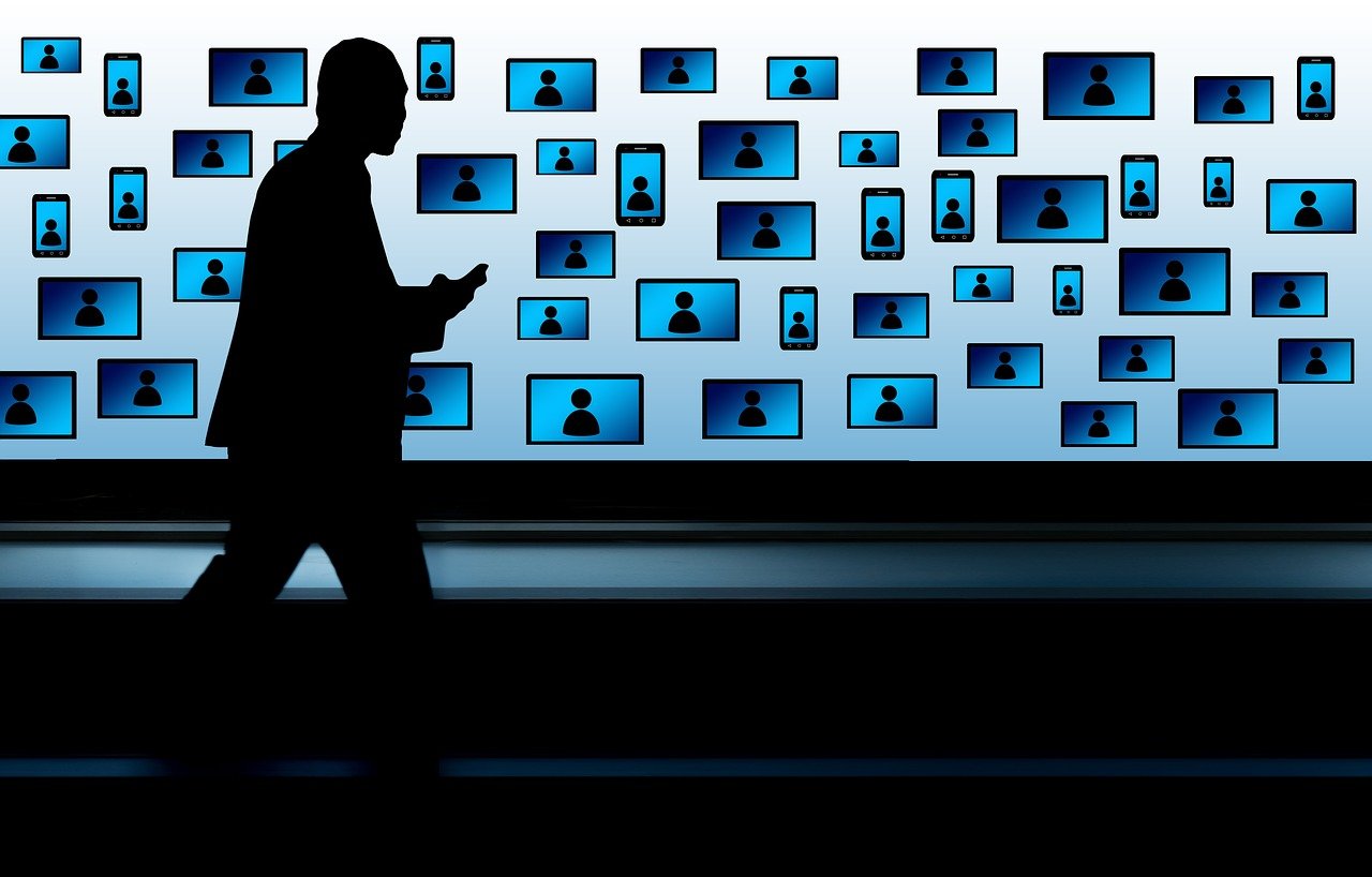 徐梓铭最新动态揭秘,多元领域的璀璨新星探索之旅