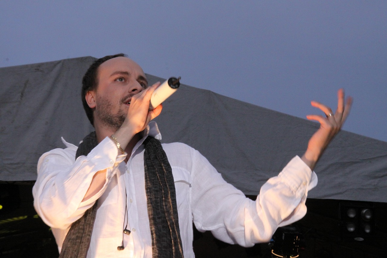 王珂女演员微博,星光下的真实生活