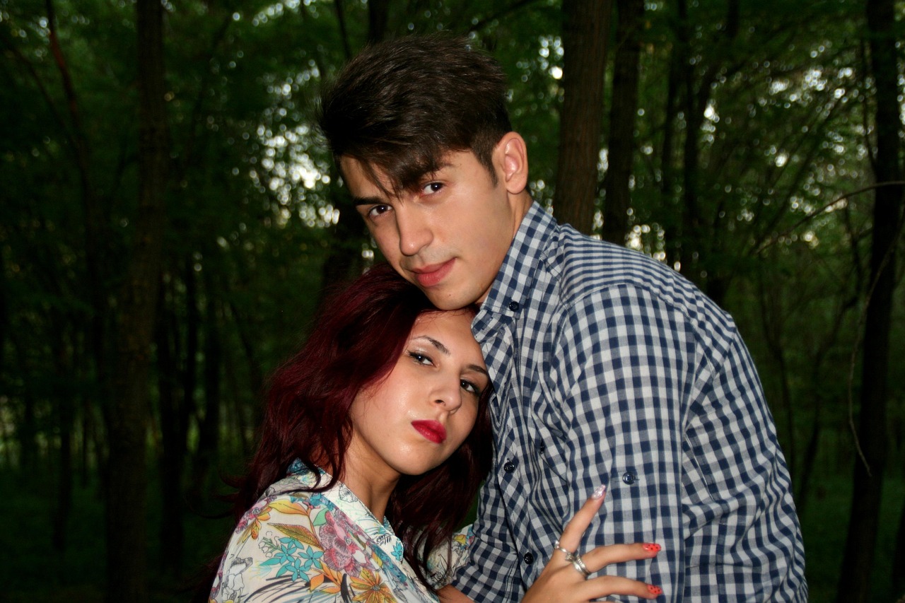 张柏芝婚讯揭晓，爱情与公众目光的交汇时刻