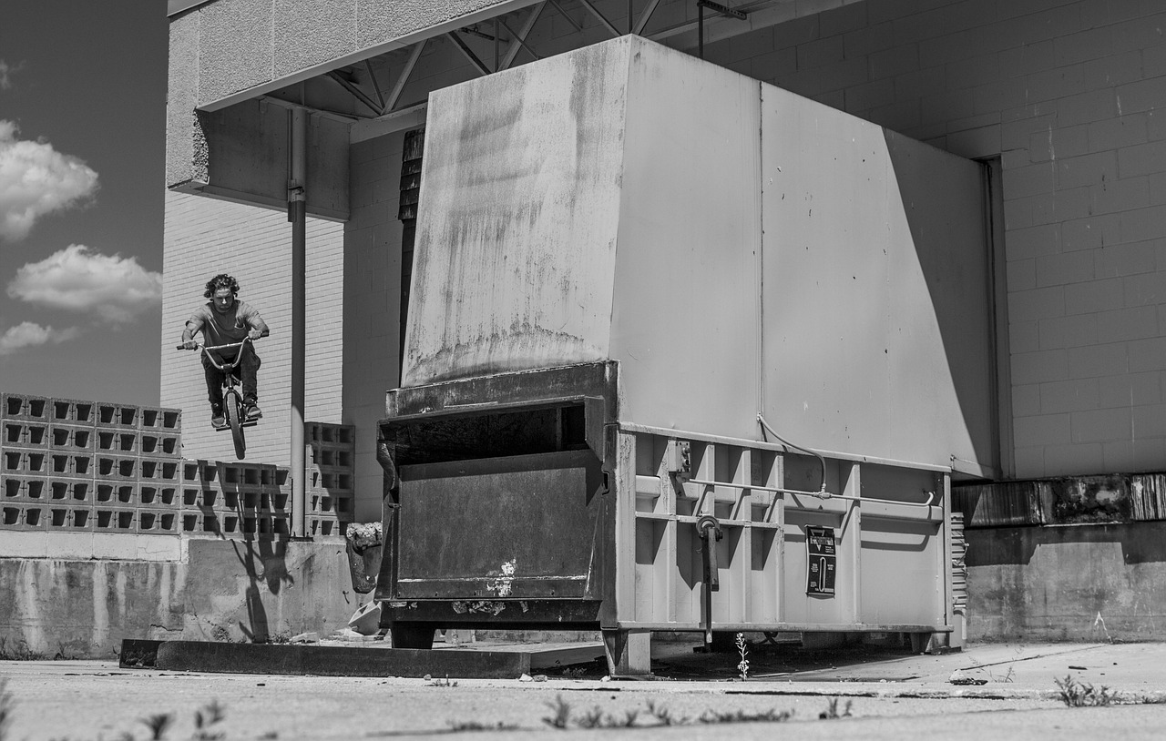 江阴市最新招聘动态,影响与趋势分析