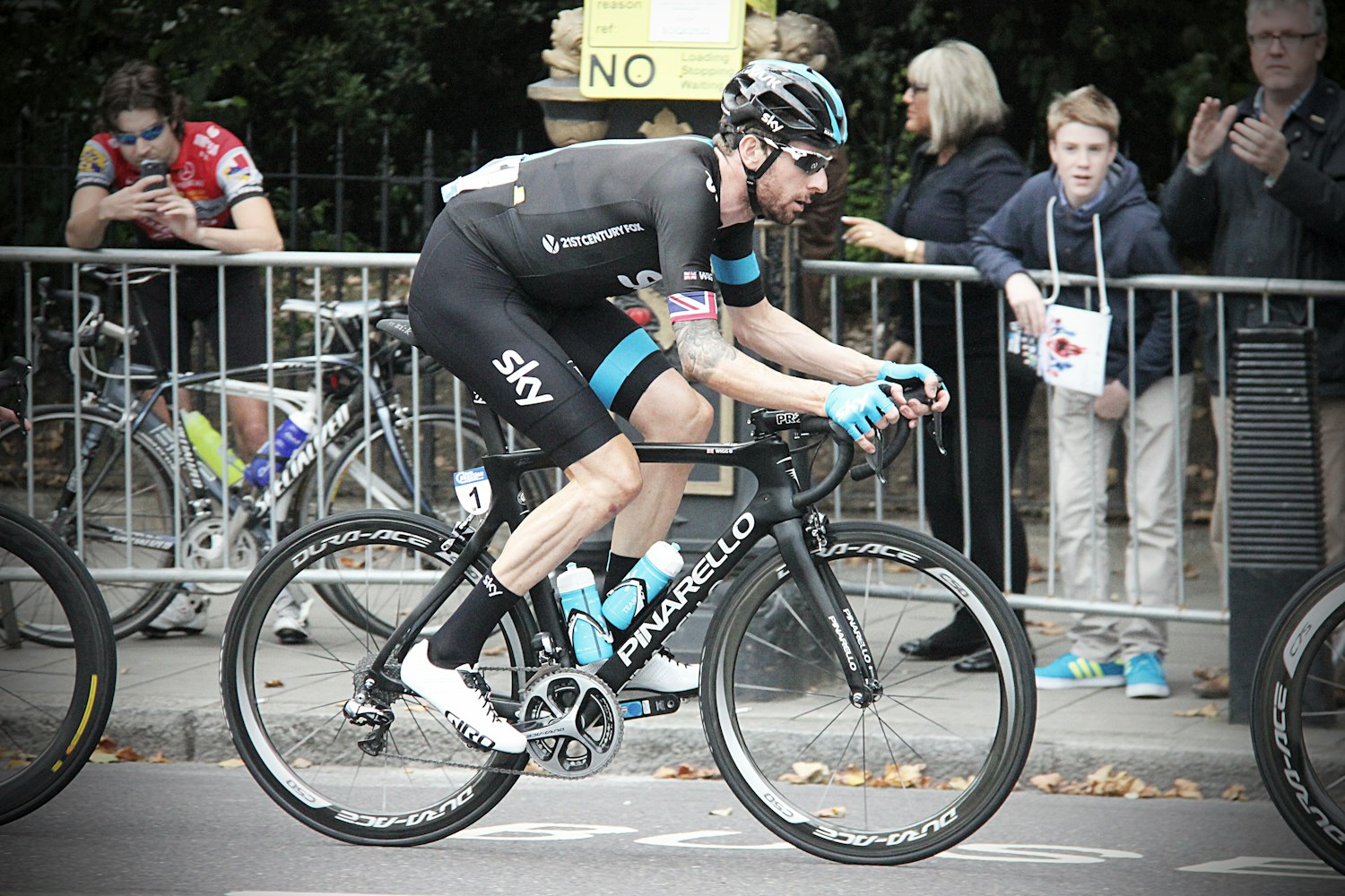 摩拜单车新款展示与体验分享，图片一览无余！