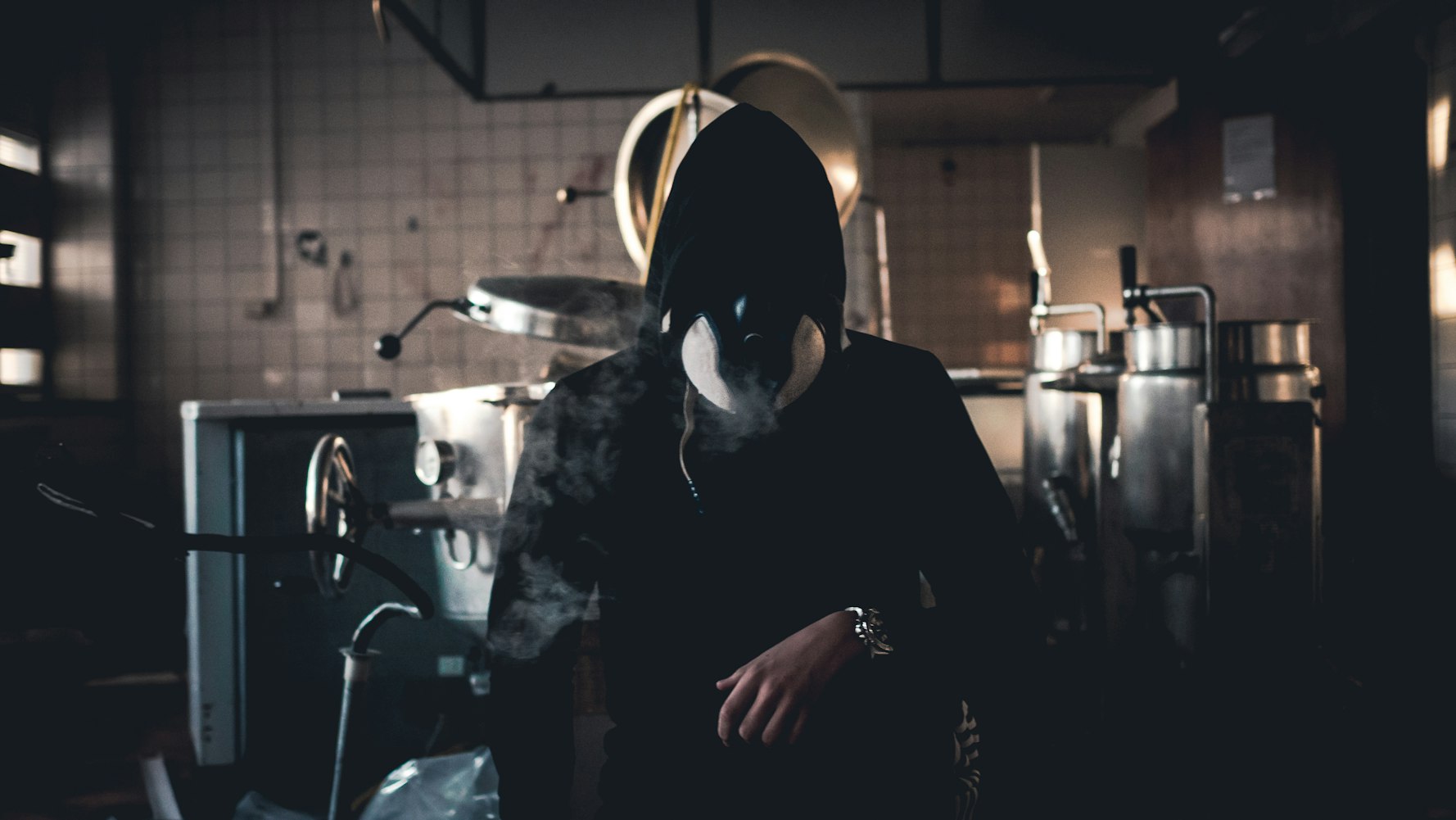 动漫男性角色魅力探索,图片的魅力与影响