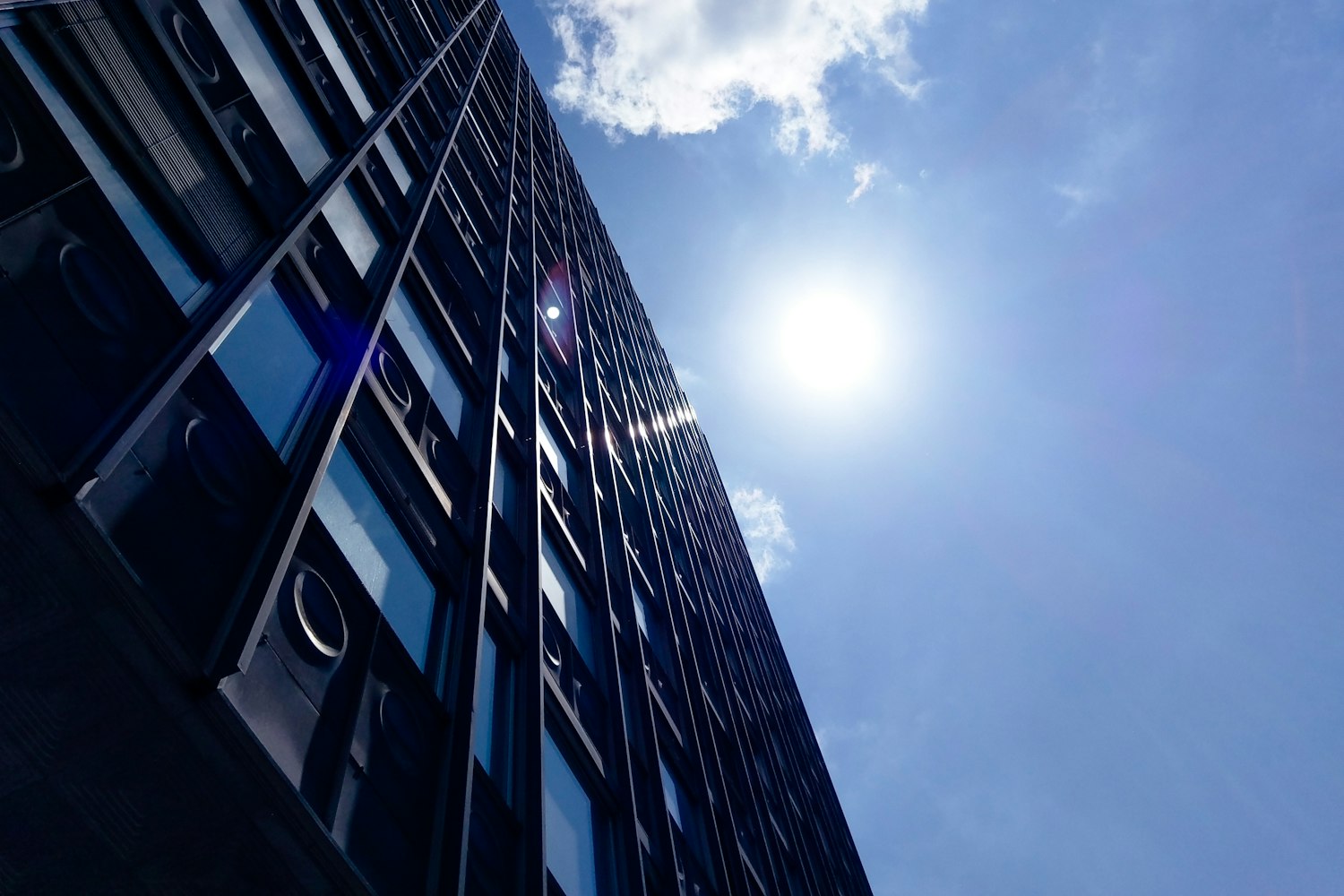 探索科技潜力股，股票方直科技的投资价值分析