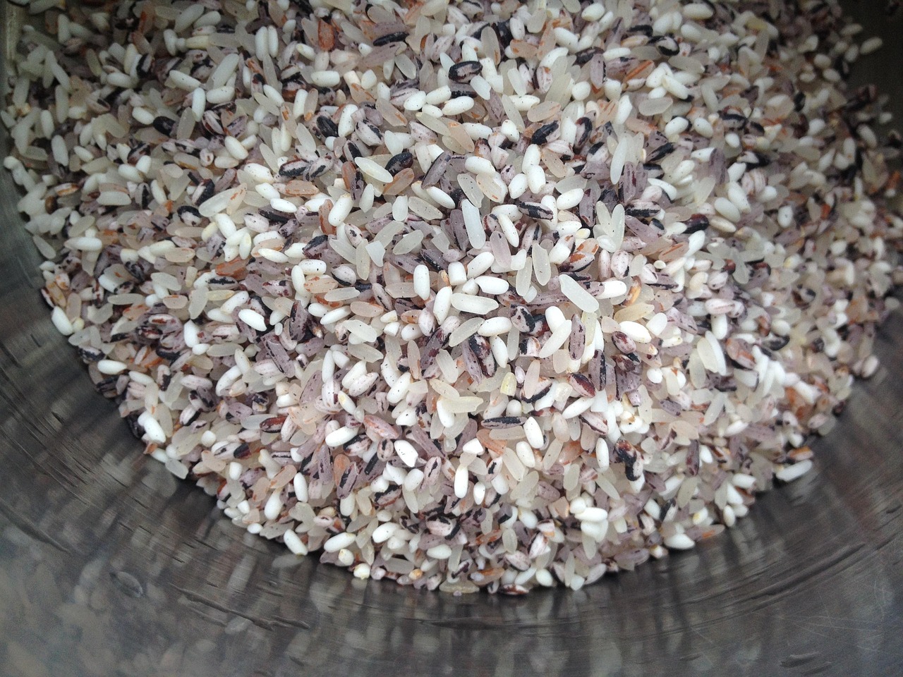 大米新规范引领行业变革,确保粮食安全