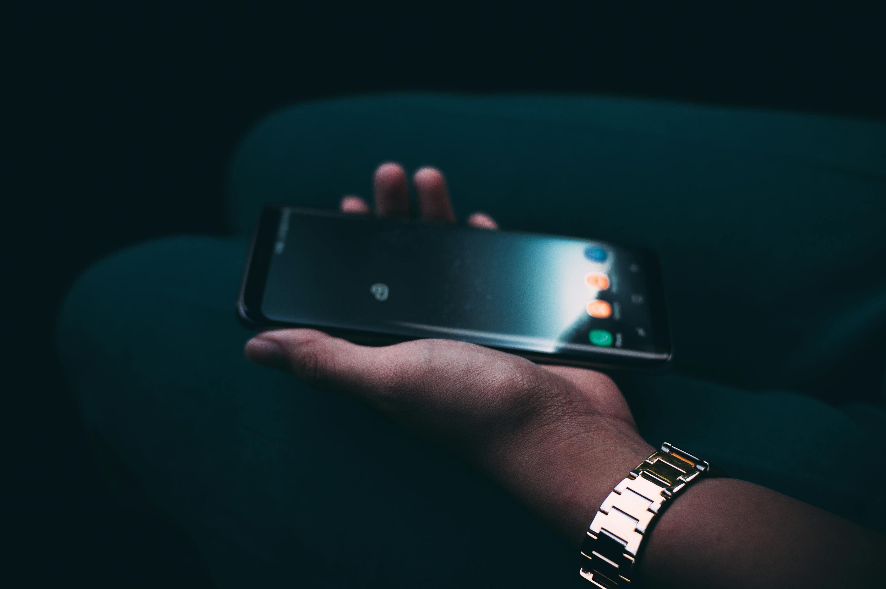 手机连接电视无线投屏，实用指南