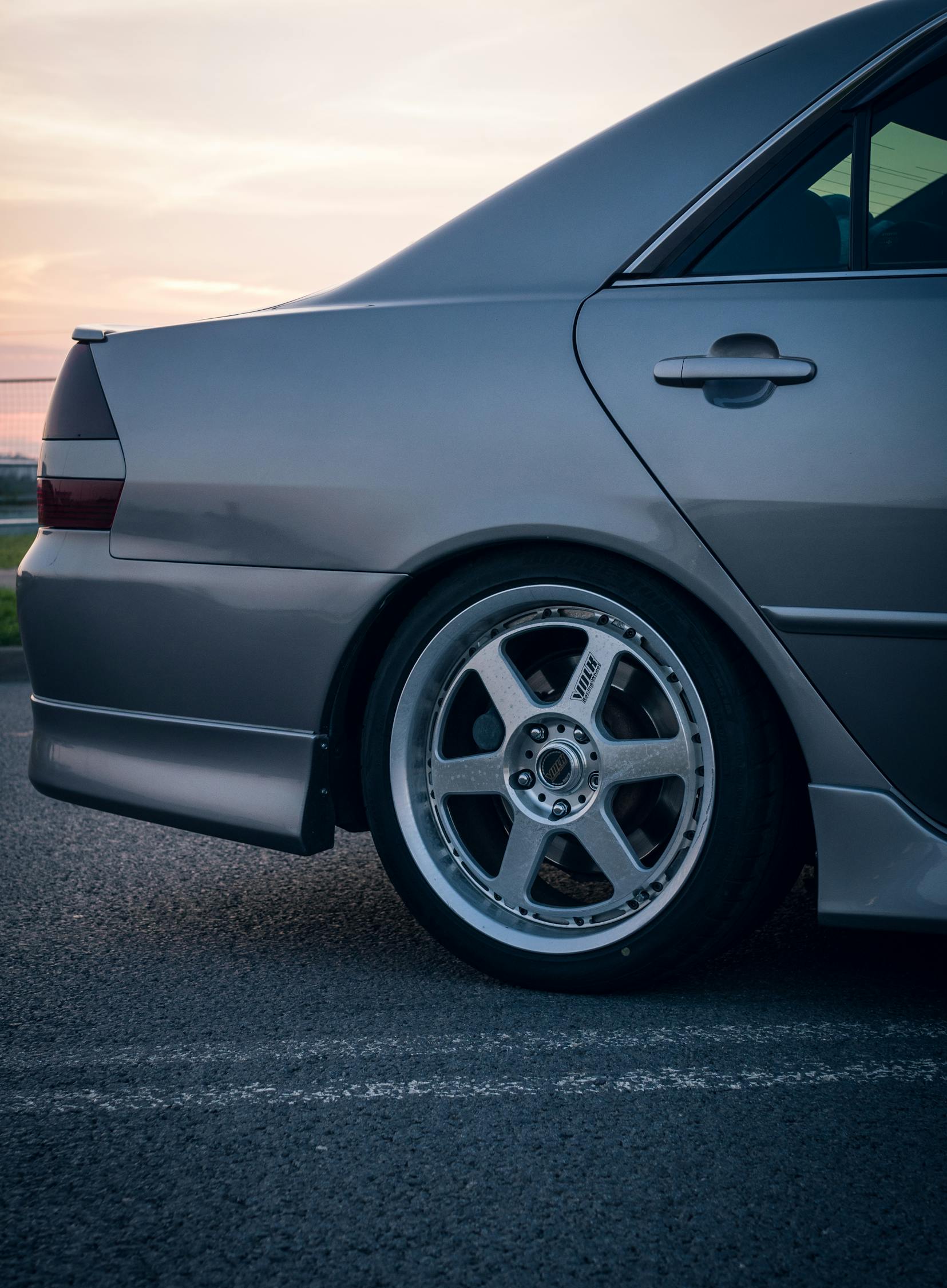 阿特兹最新款,设计与科技的完美融合车