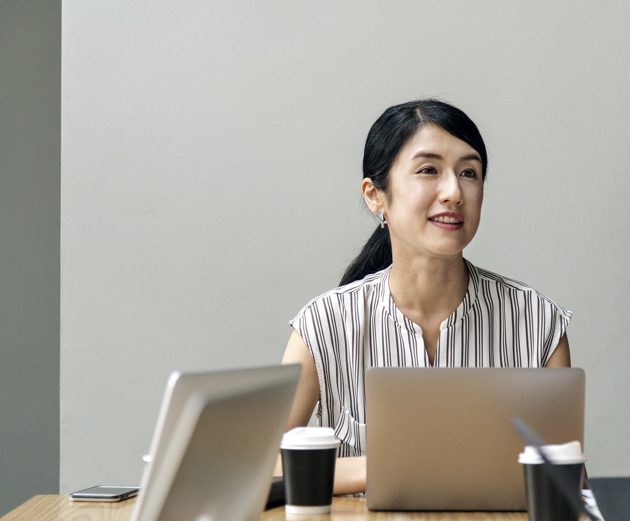 金馆长最新动态表情包掀起互联网风暴新浪潮!