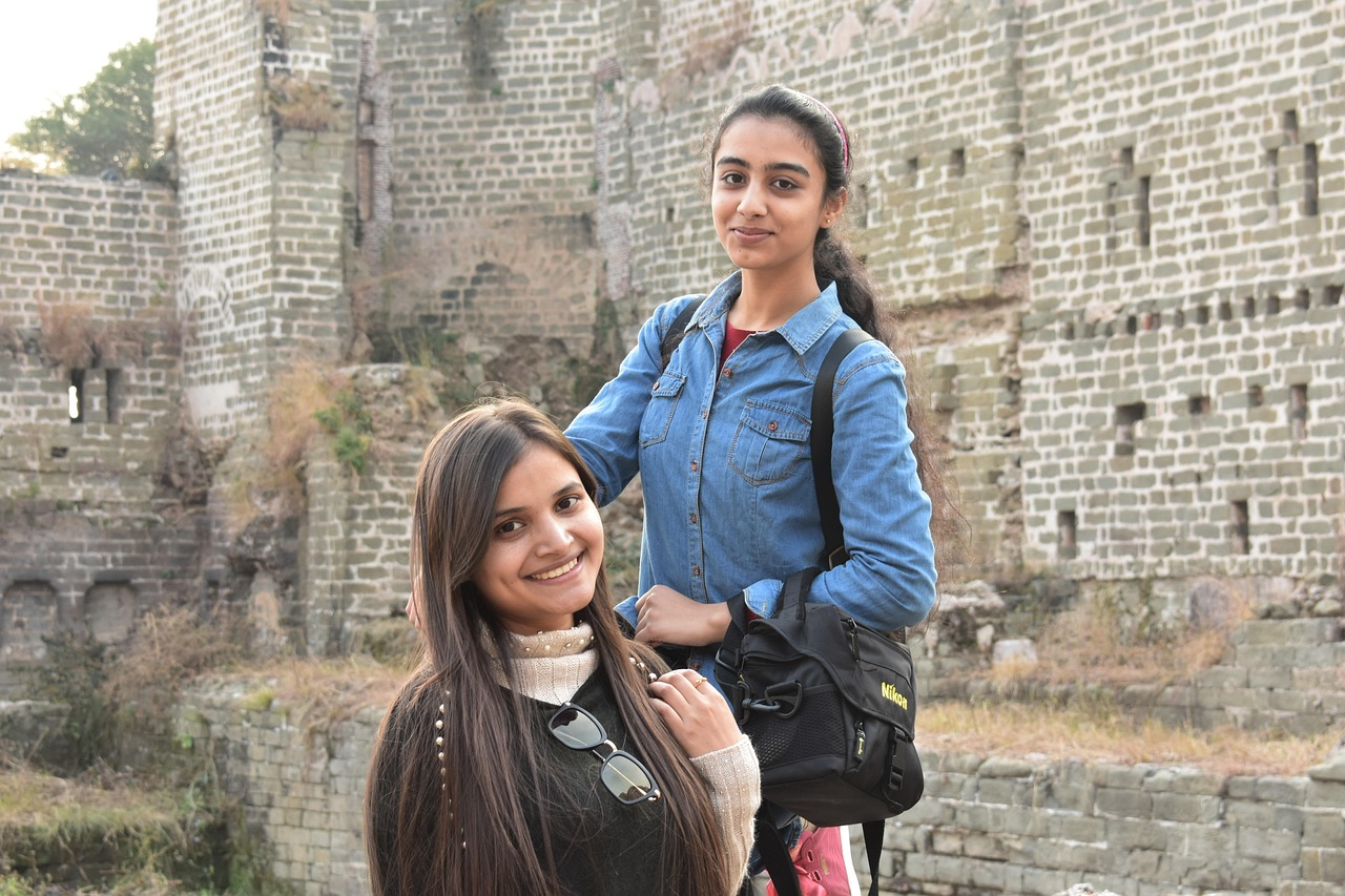 大兵最新小品,笑中带泪,生活百态展现舞台