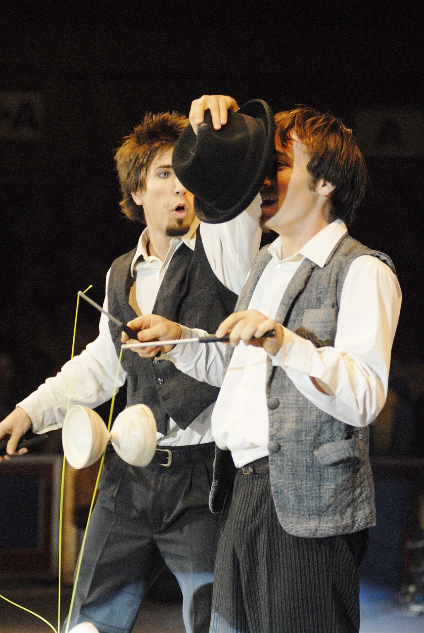 圆月弯刀电影,武侠江湖中的传奇经典