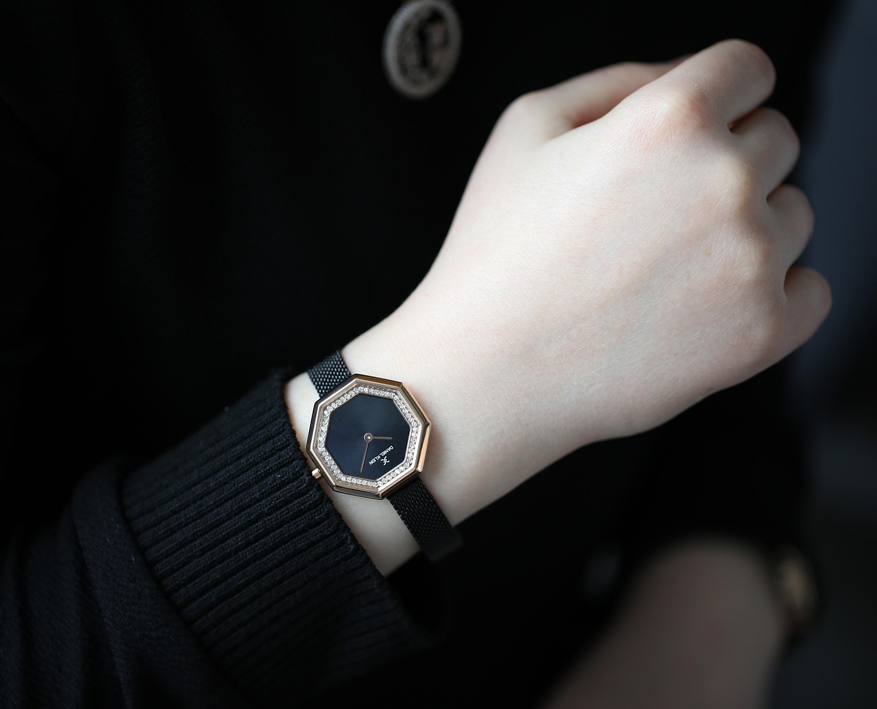 纯银耳坠新品推荐,时尚与品质的完美融合风采展示