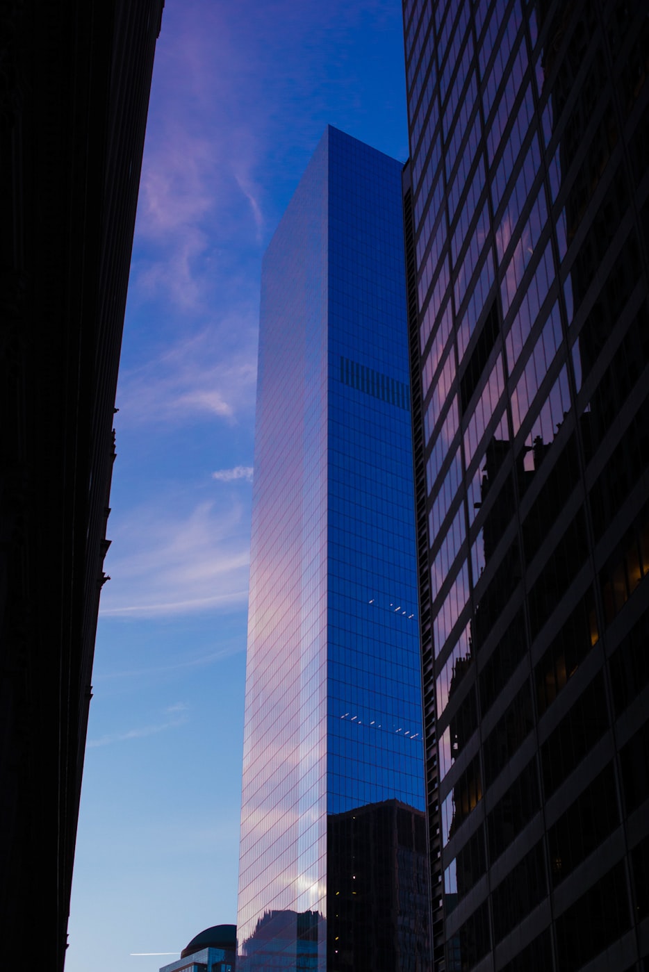 探索时代前沿,最新解读片洞察之窗