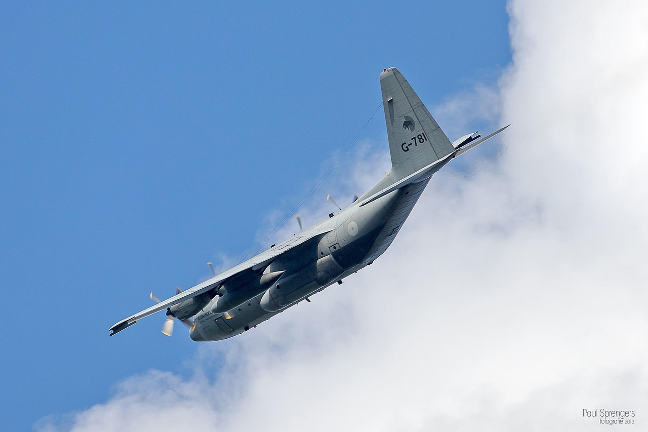 全民飞机大战新战机揭秘,全新战机震撼登场!