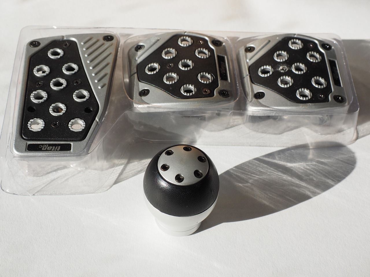 ST烯碳变革前行,2017年最新动态分析