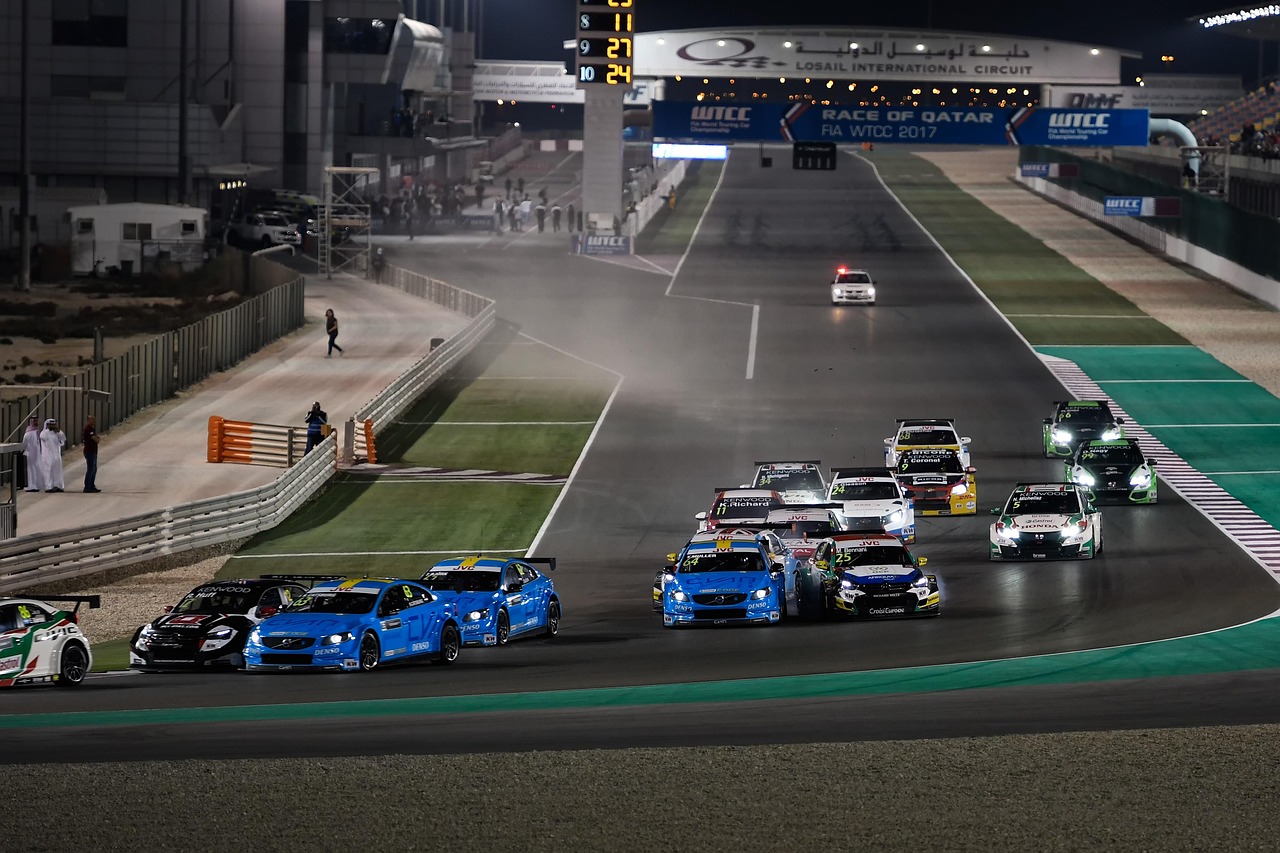 金龙汽车股票股吧深度解析及前景展望