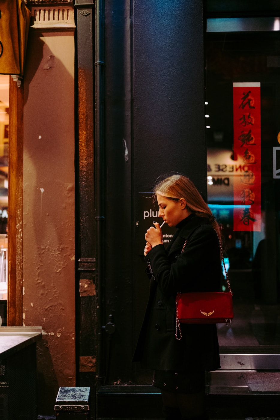 蝴蝶梦电影，影像中的梦幻与现实交织