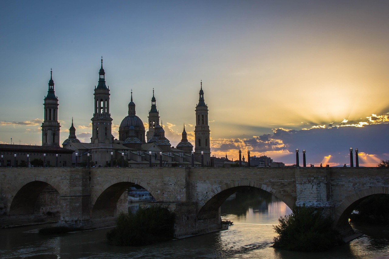 银川最新新闻报道,城市新动态与发展蓝图揭秘