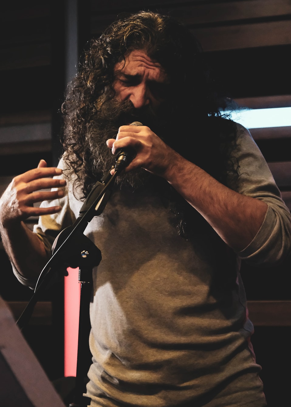 郑凯与郭采洁电影之旅,演技碰撞情感交织的银幕之旅