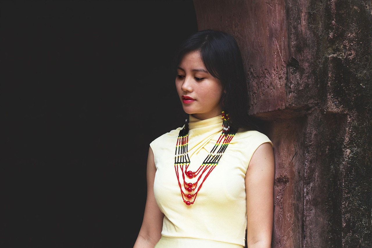 傣族演员,传统与现代的交融之美