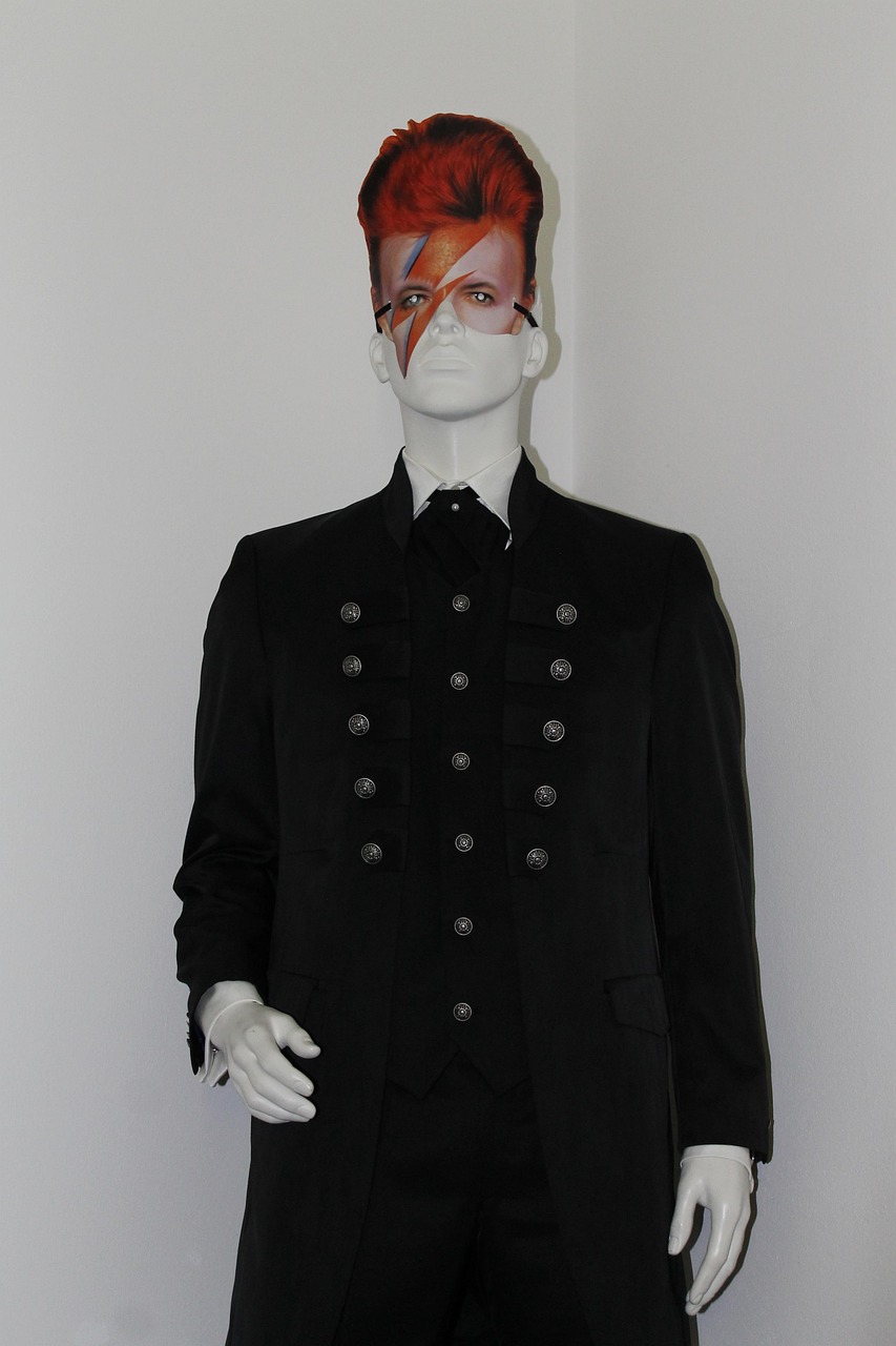 数字时代的新娱乐革命，AL明星换脸技术亮相！