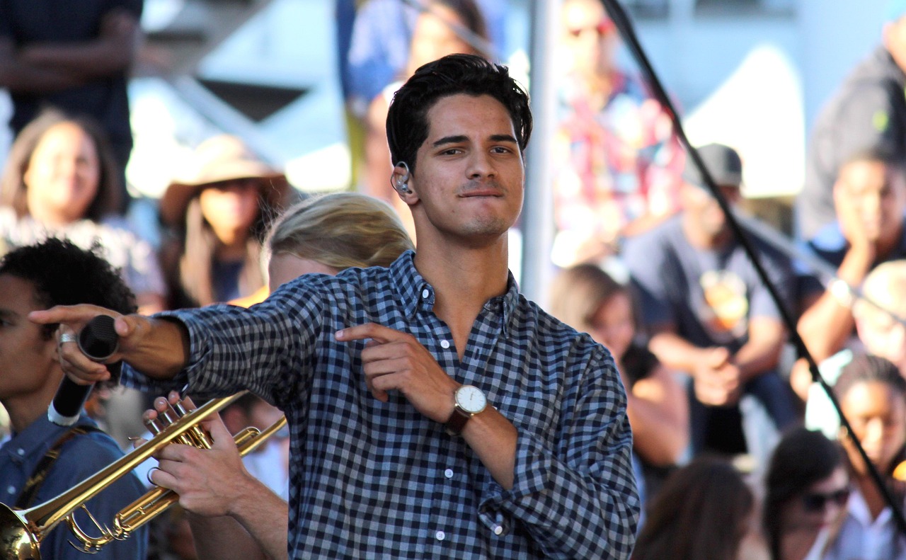 明星大侦探全集，推理与娱乐的极致融合