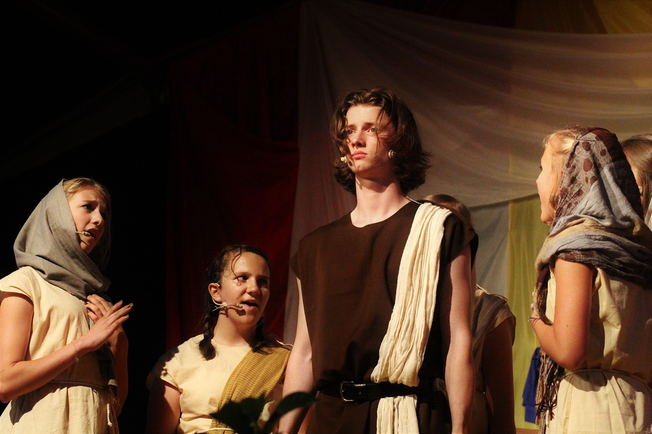 彩旗演员，舞台上的璀璨之星闪耀时刻