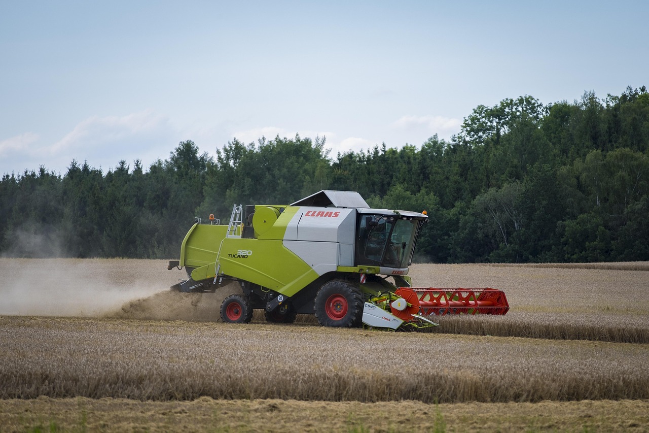 最新小型耕地机柴油，革新农业生产的得力助手揭秘！